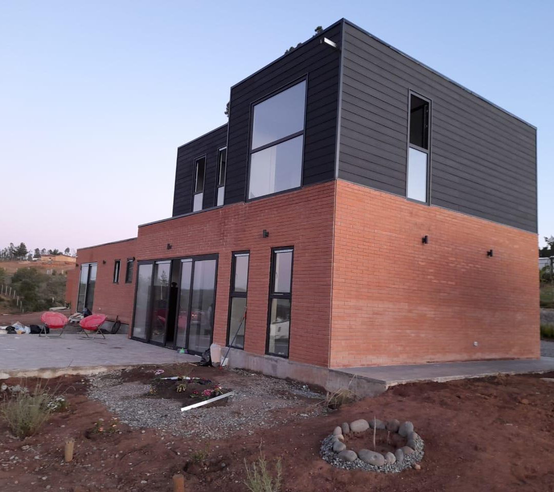 ALBA SPA PROYECTOS DE INGENIERIA Y CONSTRUCCION CASA TERMINADA E INTERIOR